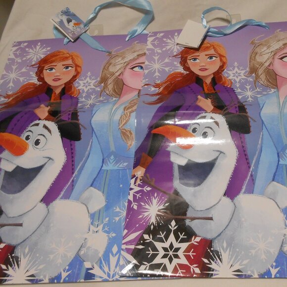 2 NEW LARGE DISNEY FROZEN GIFT BAGS w/ RIBBON HANDLES & NAME TAGS ELSA ANNA ππΈ - Picture 8 of 9